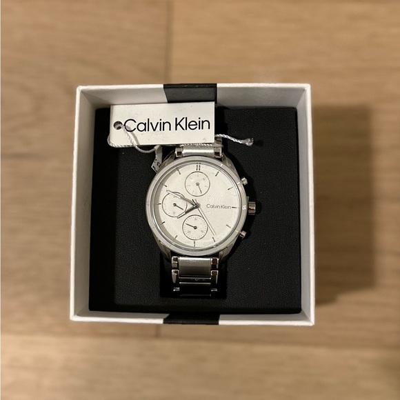 Calvin Klein watch - Picture 3 of 3